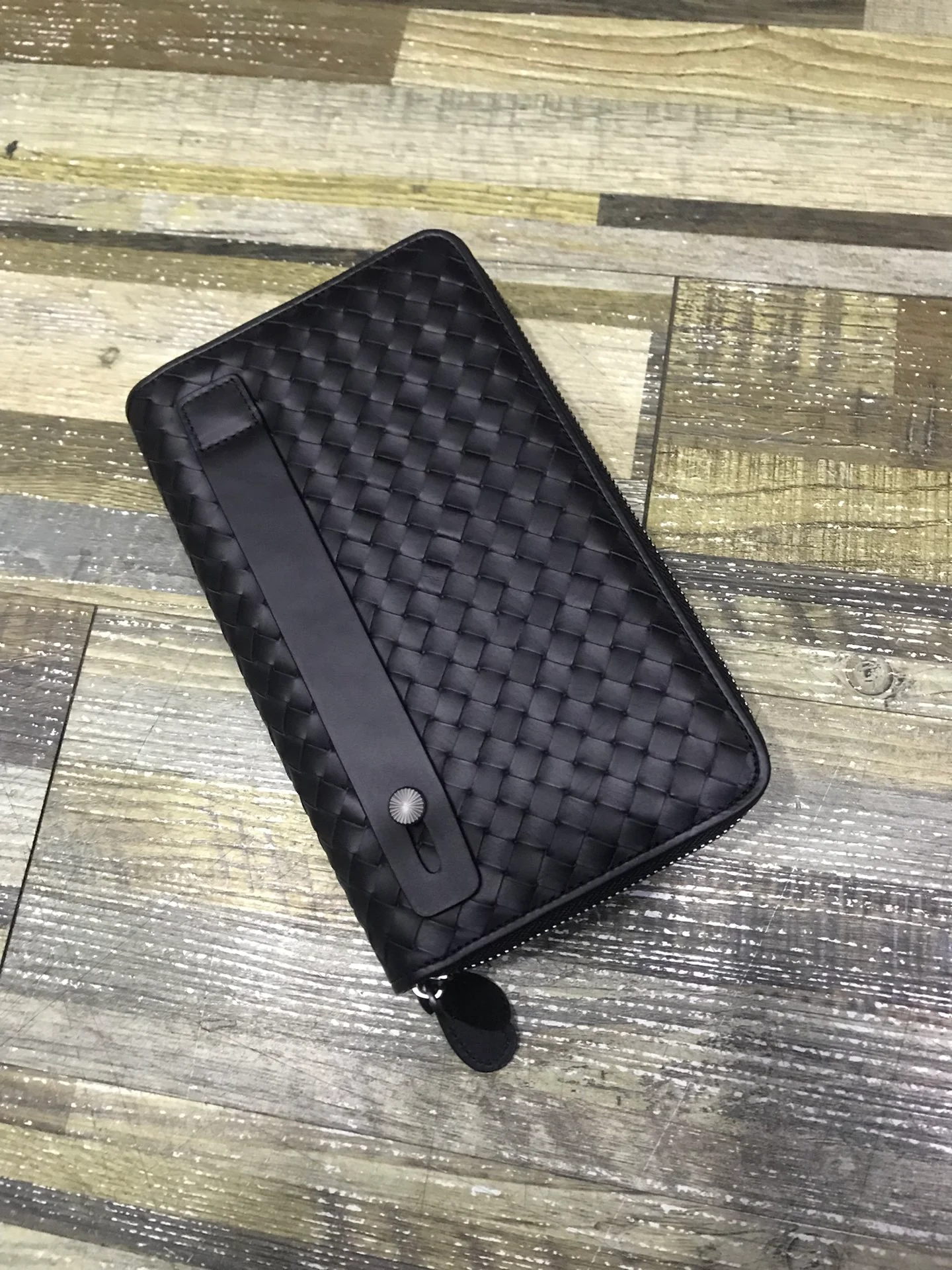 BV 双拉链手拿包-意大利原厂胎牛皮