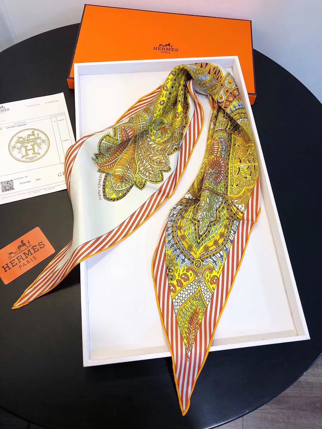 Hermes - Новейший шарф Garden Diamond - 100% - Твиловый шелк - 43-115 см
