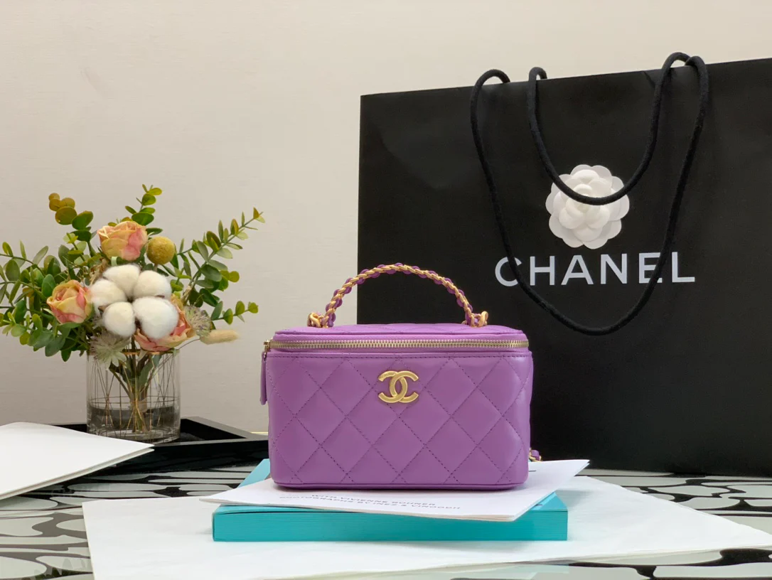 Весенне-летняя коллекция Chanel - Браслет с буквой - Квадратная коробка - Фиолетовый