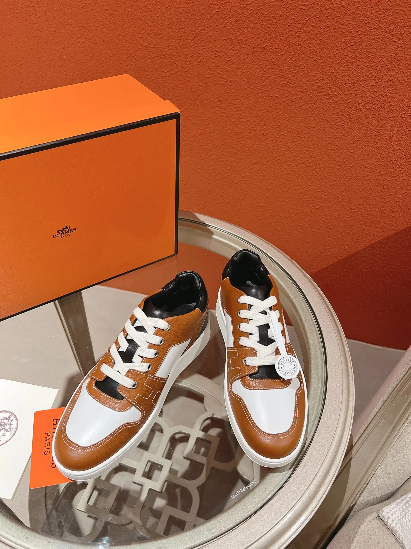 Новинка 2023 года от Hermes - Кроссовки - Коричневые