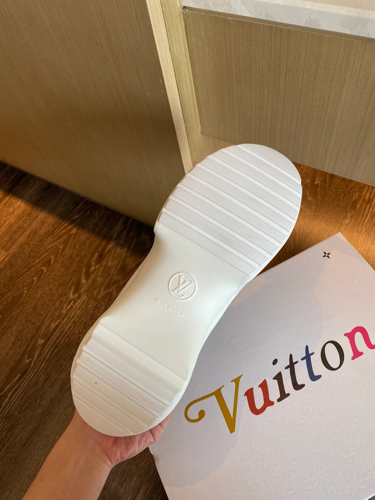 Обувь LV - LV - массивные кроссовки - 6