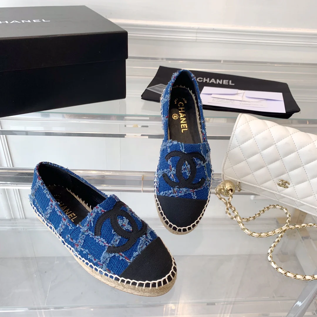 Новинка сезона весна/лето 2023 от Chanel - Шерстяные рыбацкие туфли