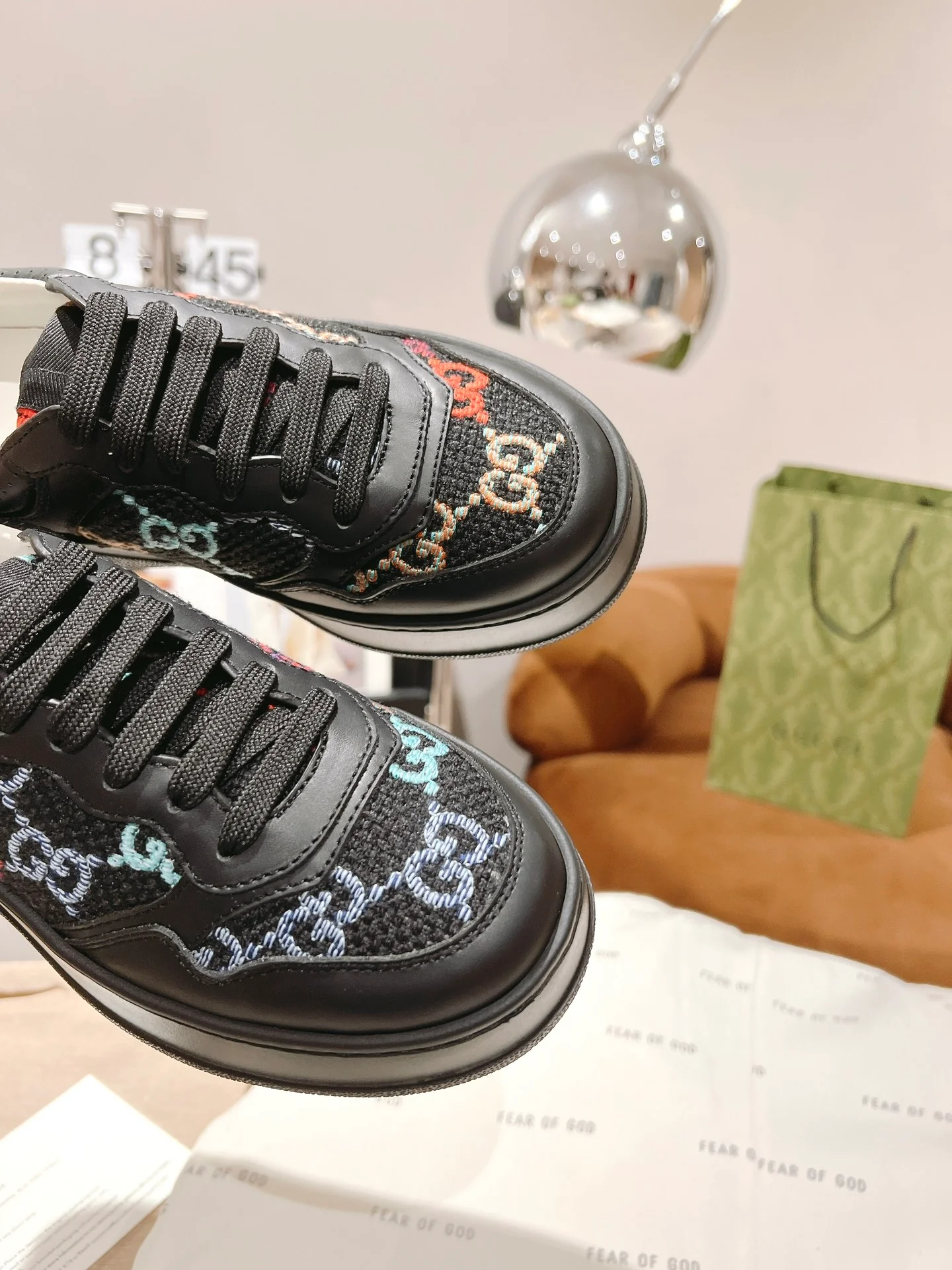 Юбилейные кроссовки на платформе Gucci - унисекс