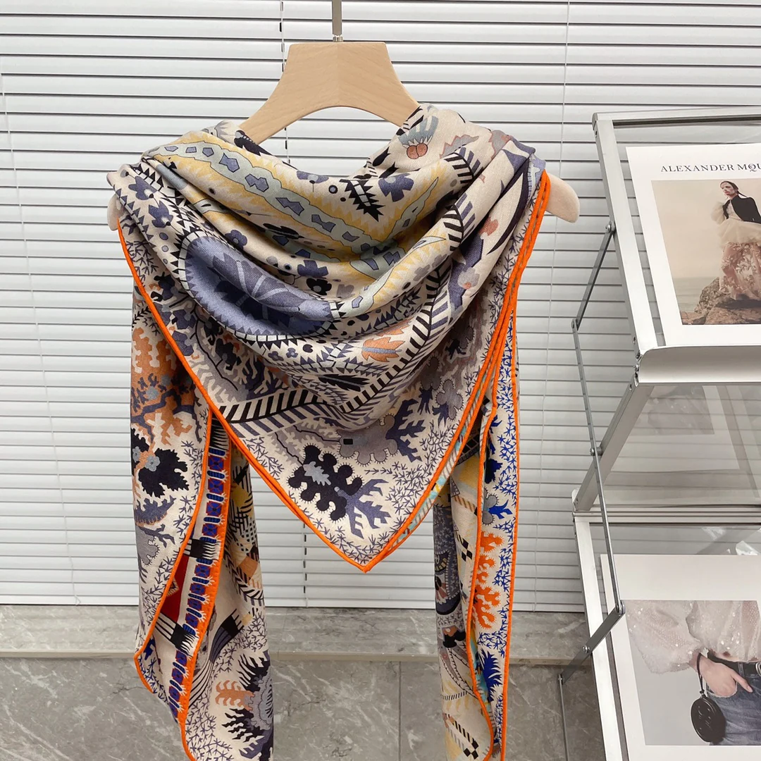 Большой двусторонний шарф Hermes - 136 см - 30 см - Шелк 70 - Шерсть 5