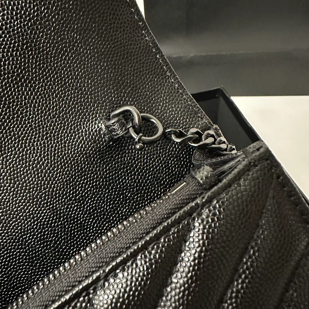 YSL Monogram Caviar WOC - Черный - 19 см