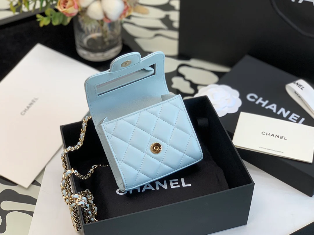 Мини-сумочка Chanel в виде коробки с ручкой - синяя