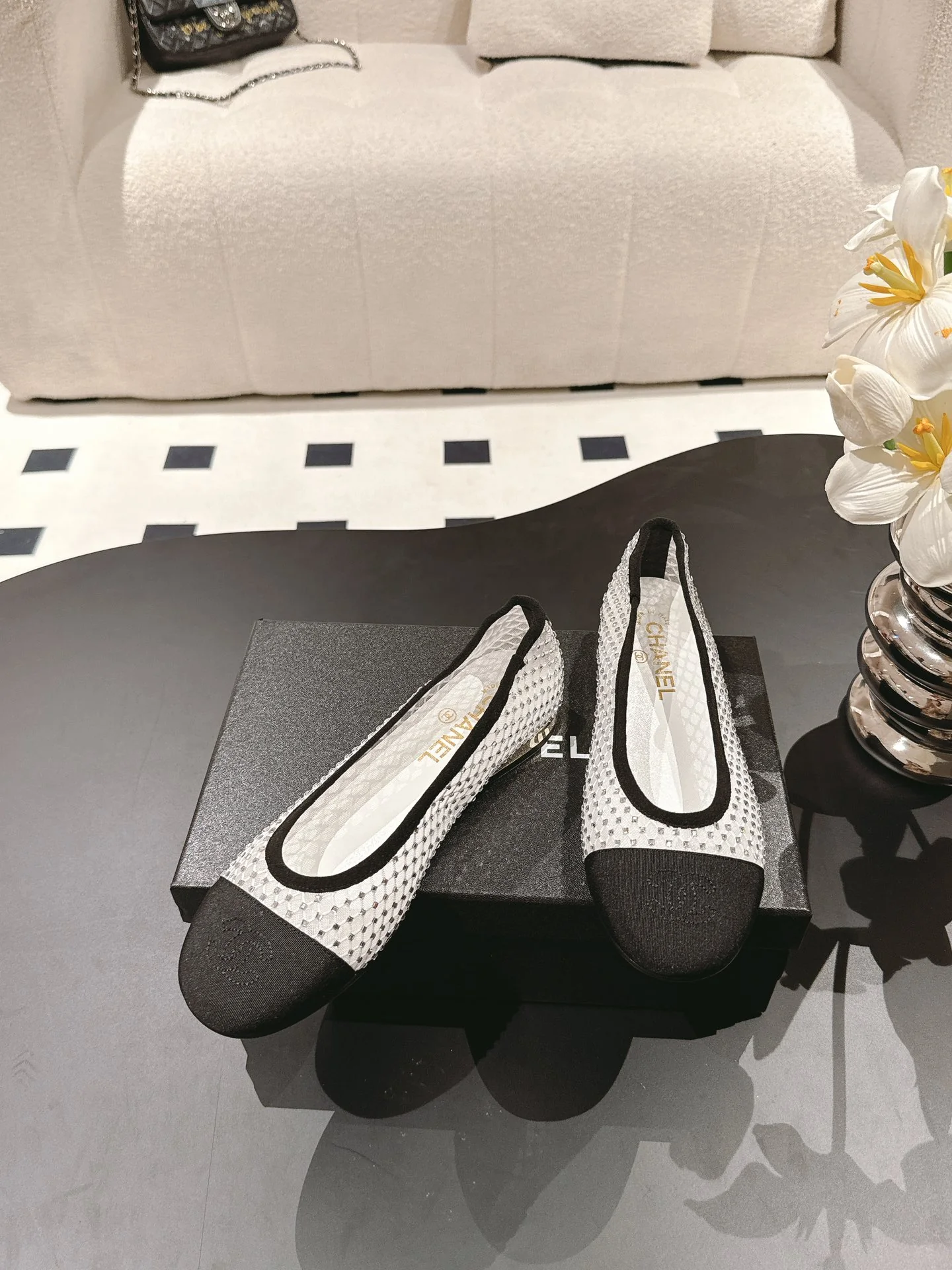 Туфли Мэри Джейн Chanel 2025 - Белые - 1