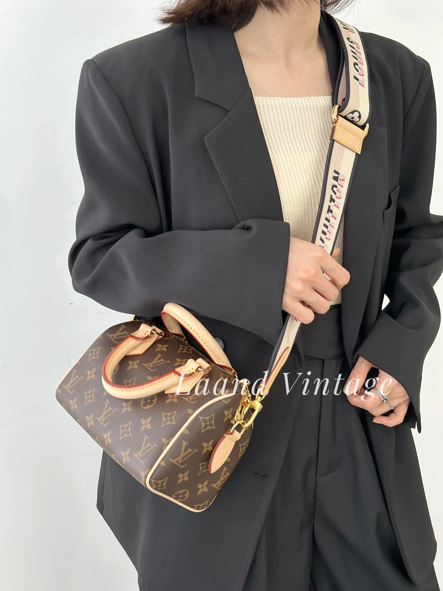 m46234-LV-speedy-bandouliere-20-classic monogram