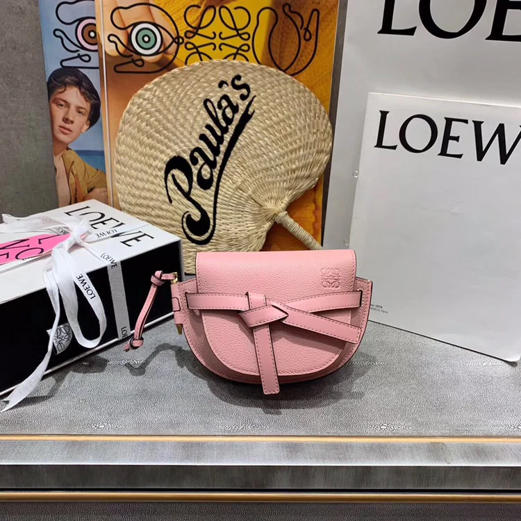 Изображение из коллекции Loewe Mini Gate с узором ?Личи?