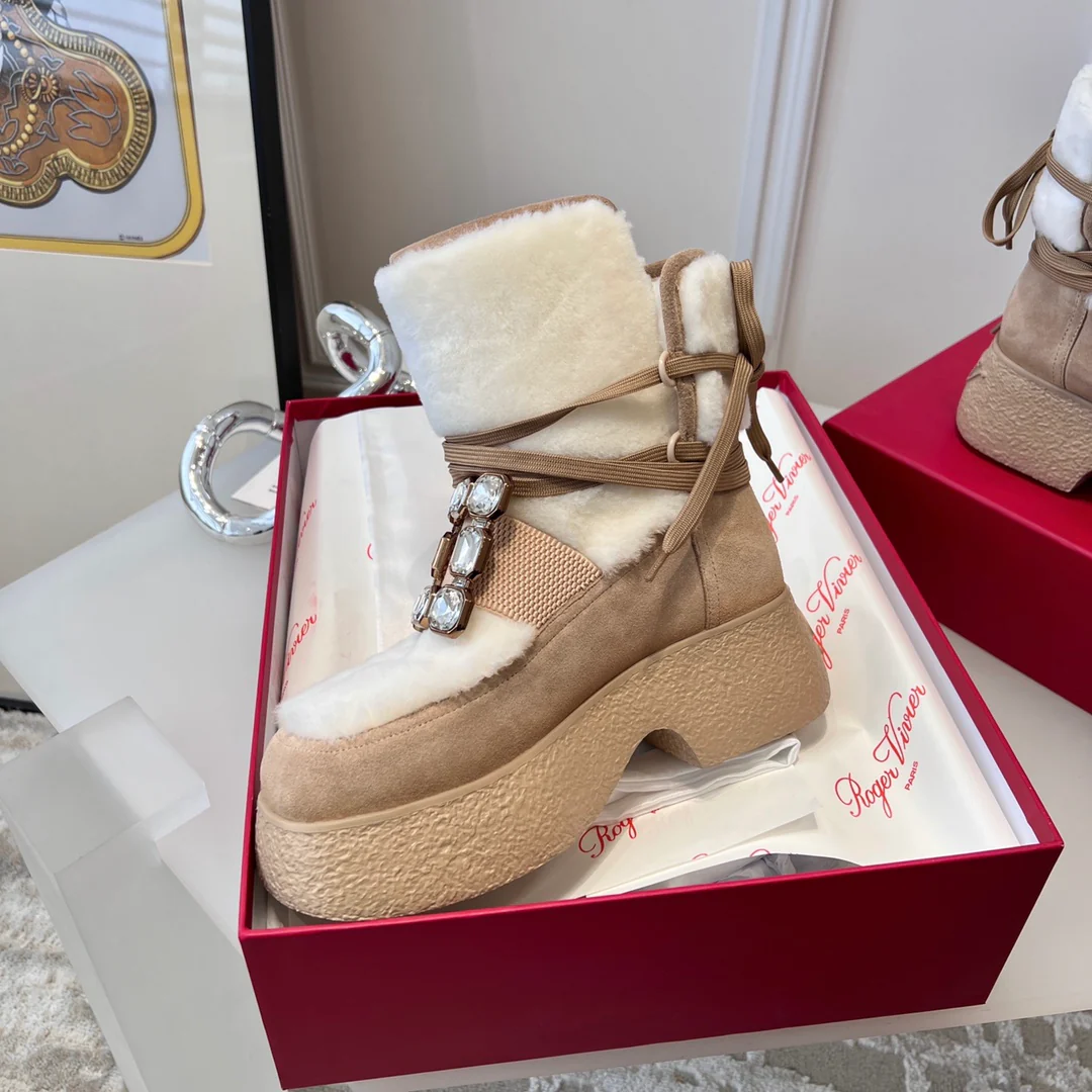 Шерстяные ботинки на платформе из коллекции RV осень/зима 2021