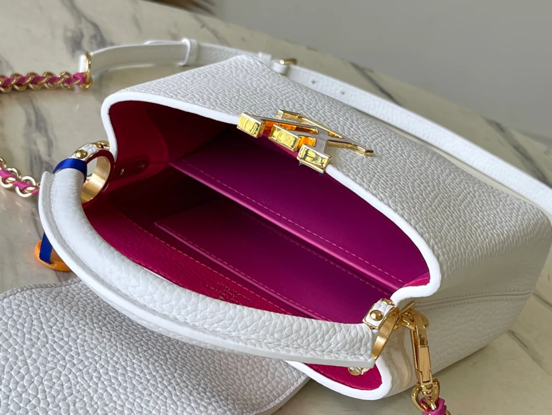 m22121-LV-Taurilon Leather-Capucines Handbag-White Wavy Bottom-Mini