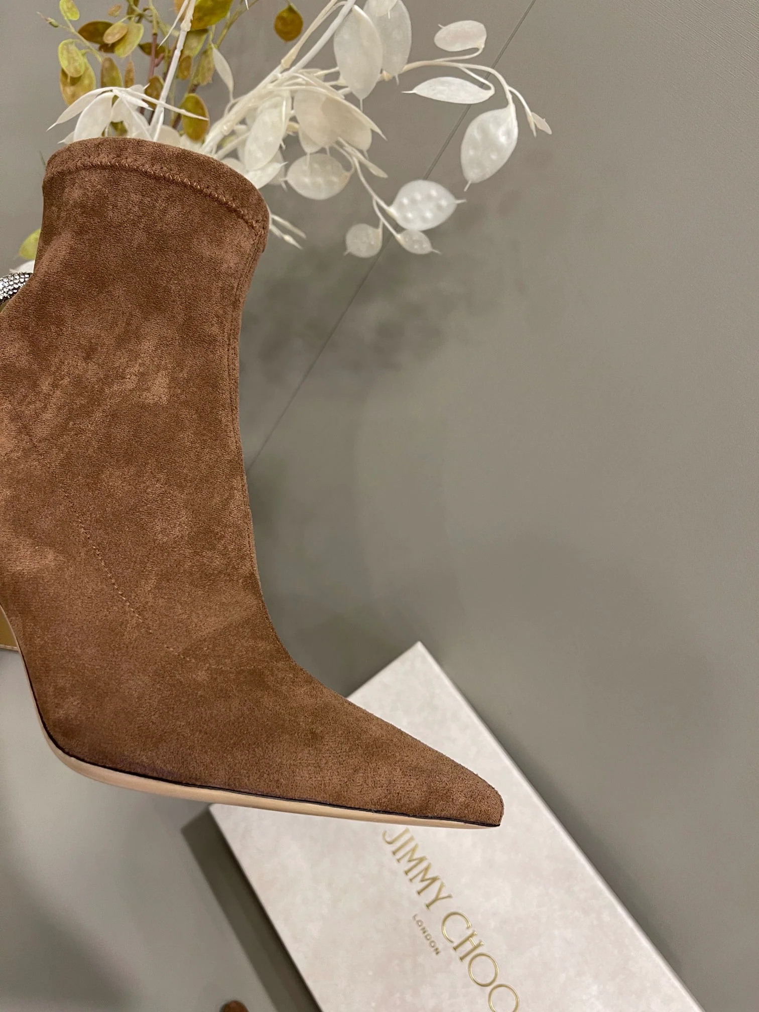 Новинка сезона осень/зима 2022 от Jimmy - Ботильоны на шпильке - Коричневые