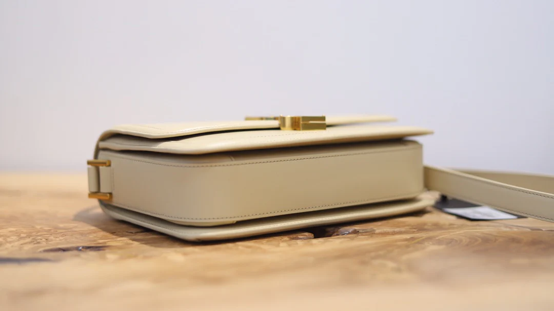 YSL Solferino Булочка с тофу - Абрикос - 23см