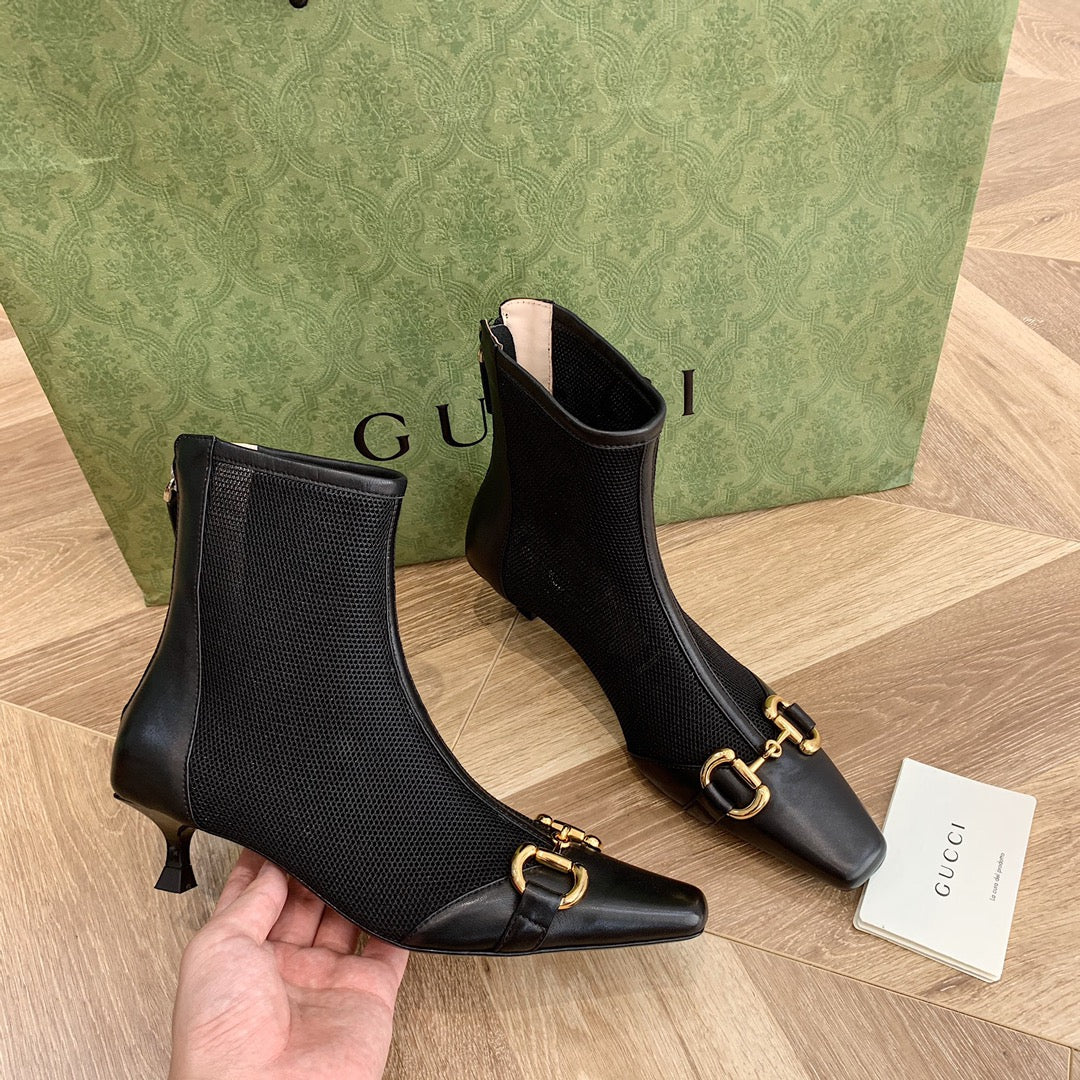 Ботильоны Gucci Street с пряжкой, острым носком и низким каблуком - 1