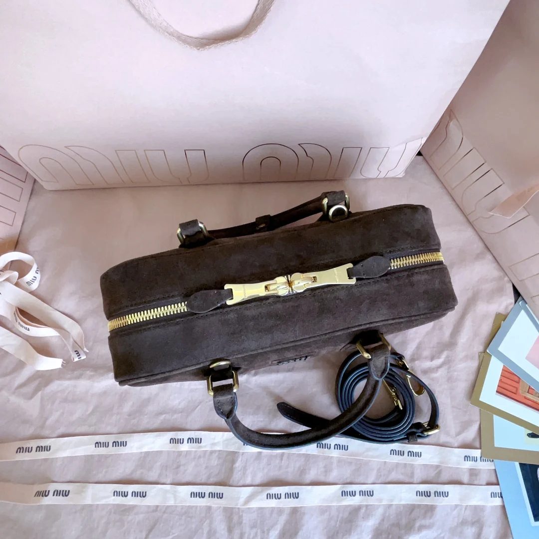 Miu Miu-5bb148-Замшевая сумка для боулинга-Средний-d8-nk4