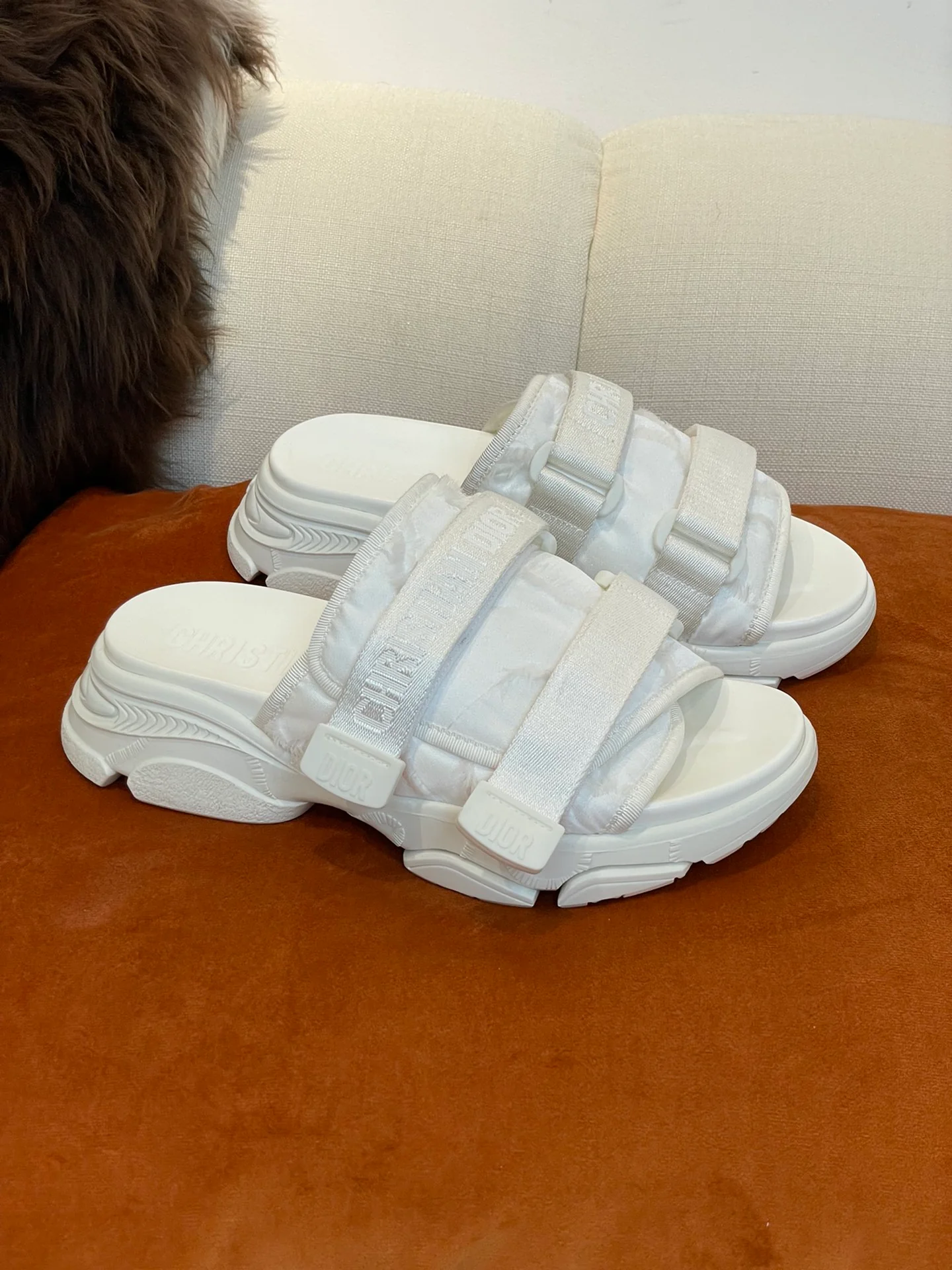 Dior - Белые сандалии на платформе