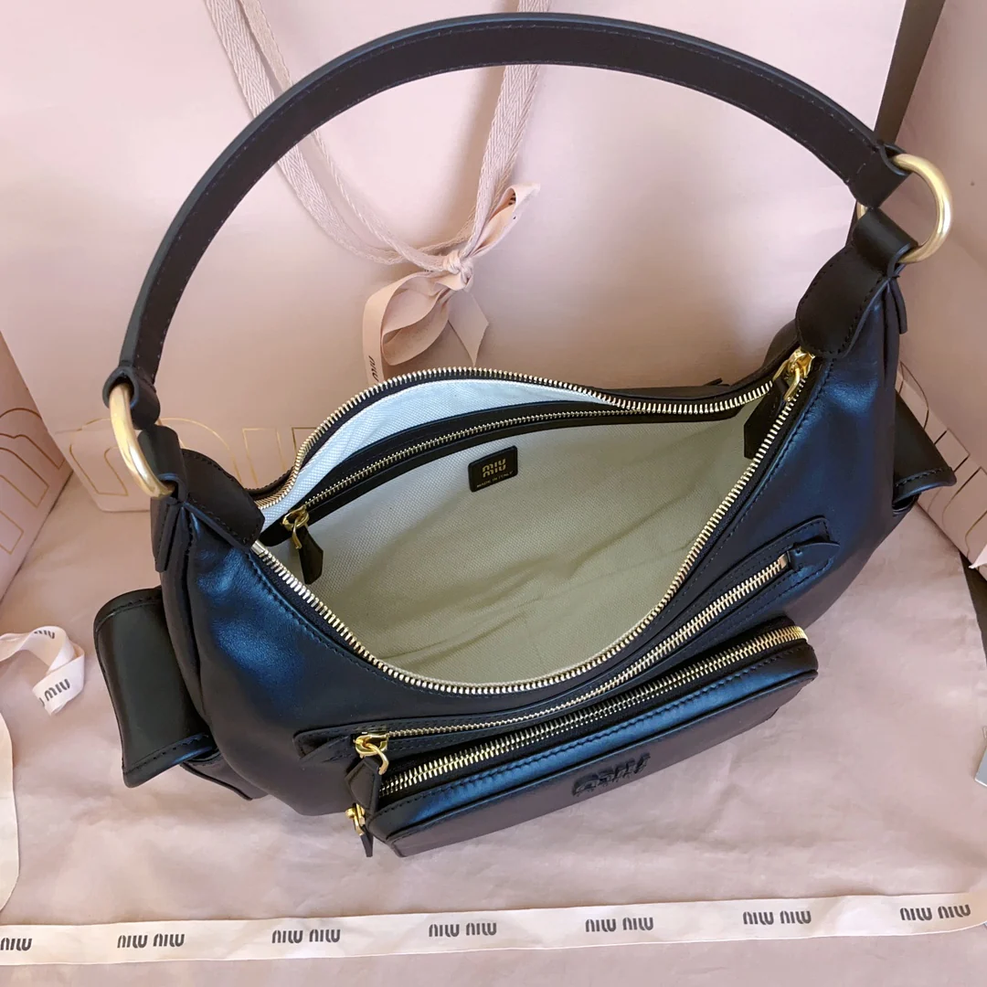 Мотоциклетная сумка Miu Miu-5bc189, черная.