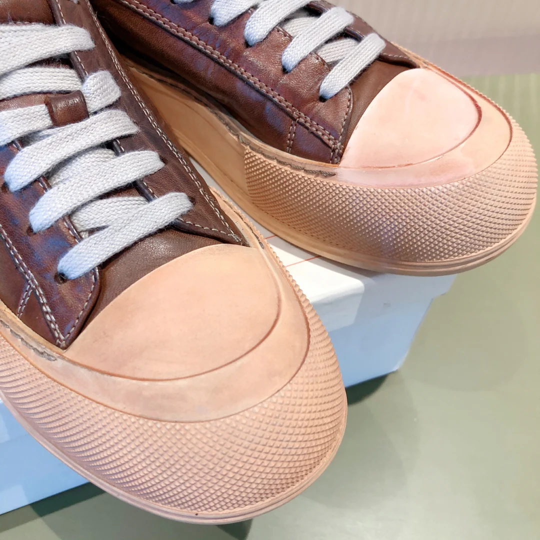 коричневые парусиновые туфли на платформе McQueen