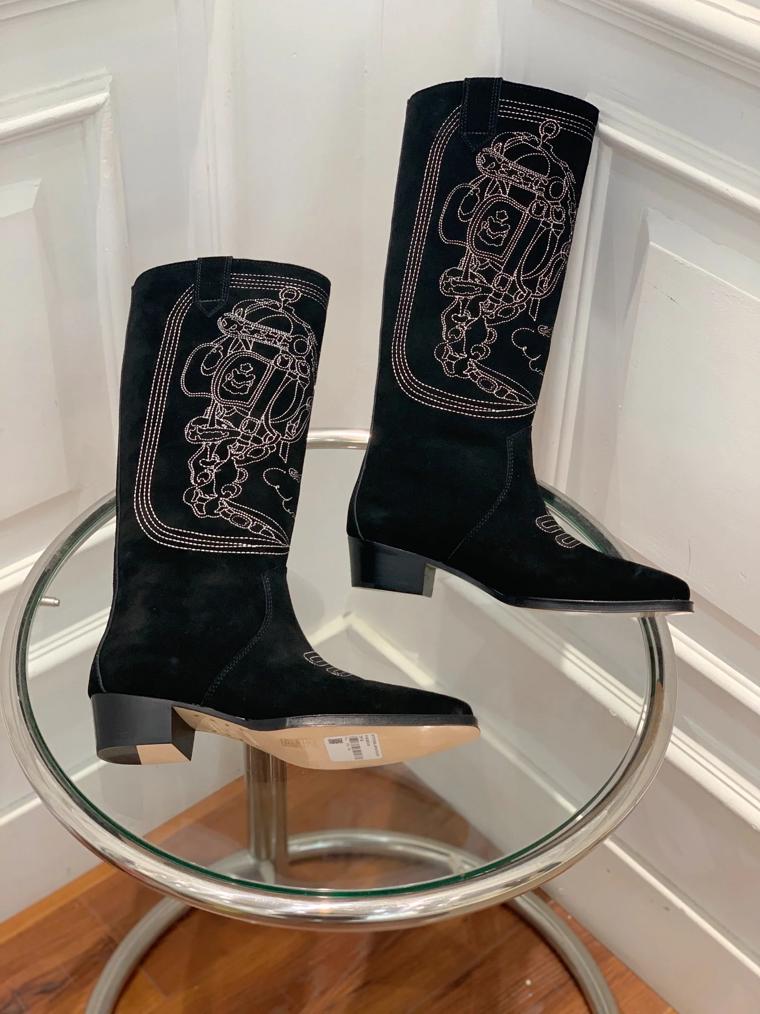 Hermes - Новинка сезона осень/зима 2022 - Вышитые высокие сапоги