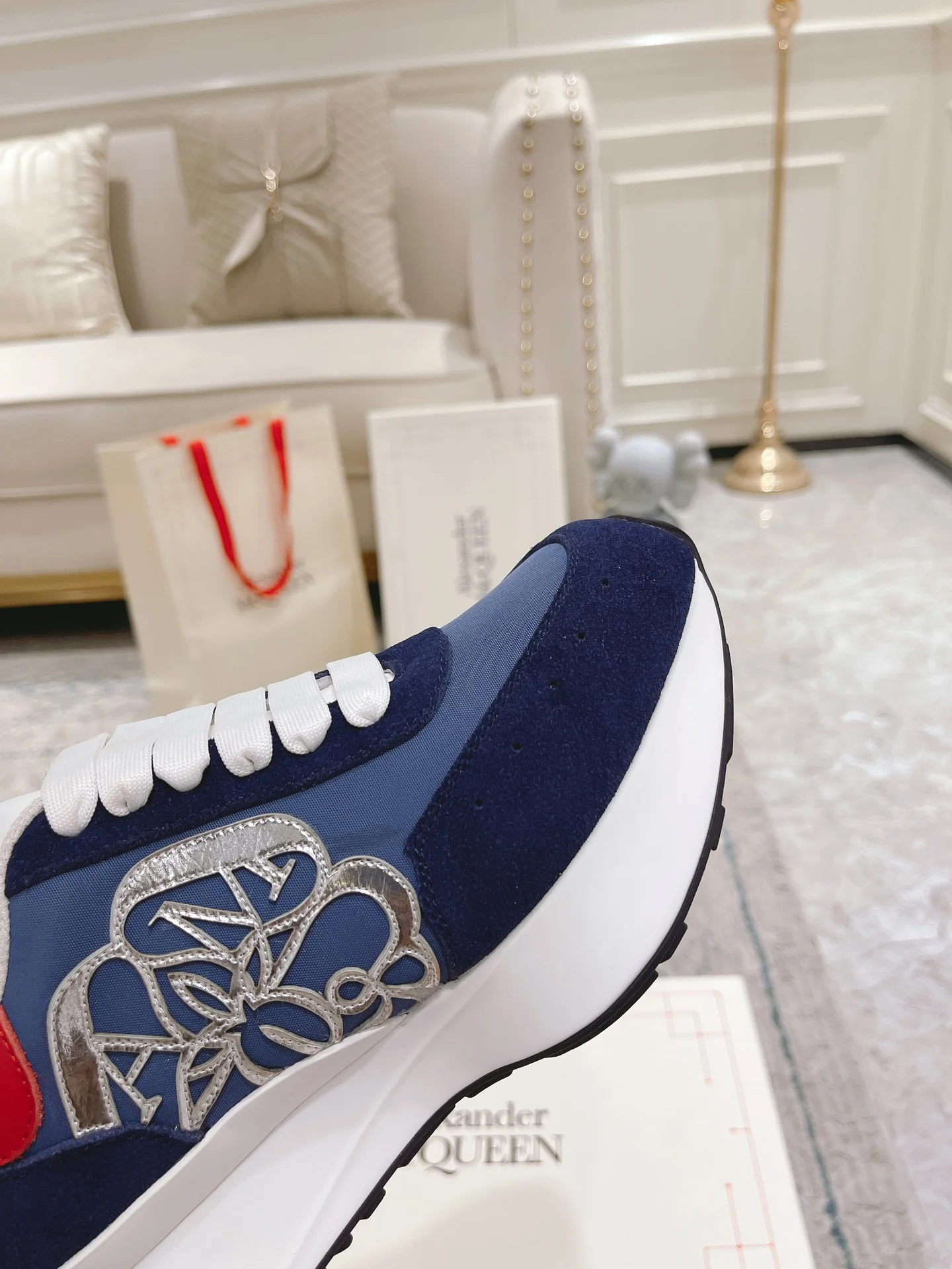 Новейшие белые кроссовки на платформе McQueen 2022 года с надписью - унисекс