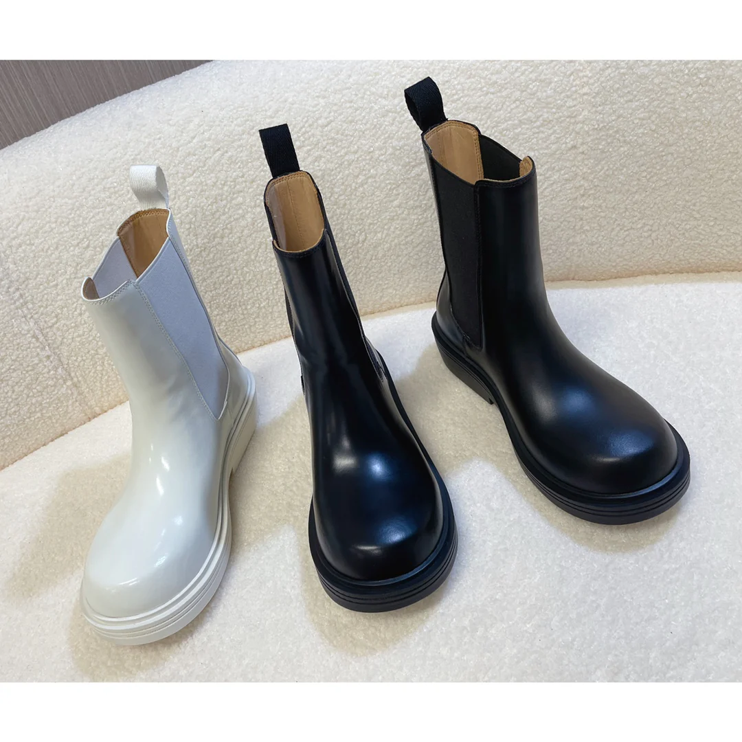 Новинка сезона осень/зима 2023 от BV - Ботинки ?Челси? для пожарных - Ботинки с большим пальцем - Белые