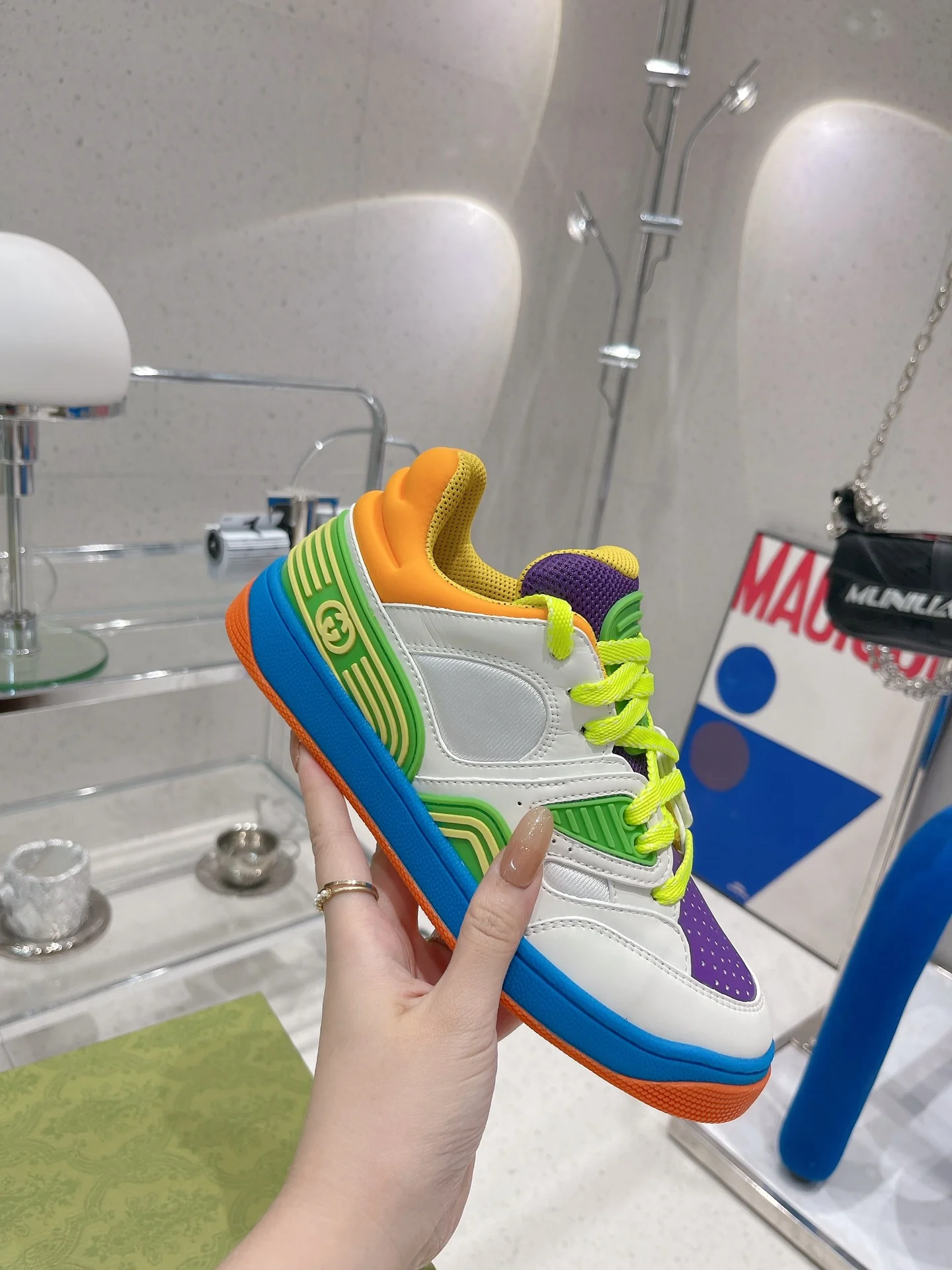 Gucci - Белые кроссовки - Кроссовки - Повседневная обувь - 18