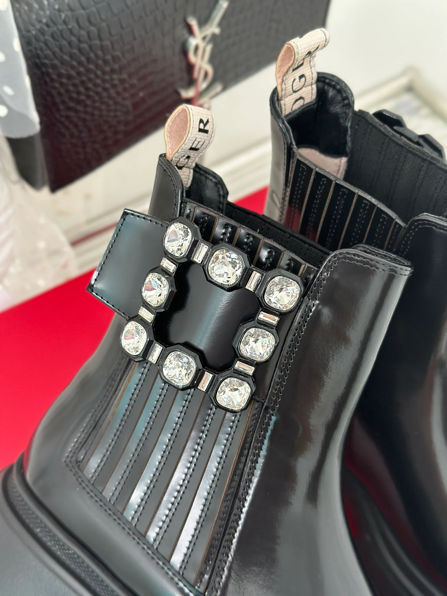 Обувь RV Shoes - Новинка сезона осень/зима 2023 - Ботильоны с квадратной пряжкой и стразами - Черные