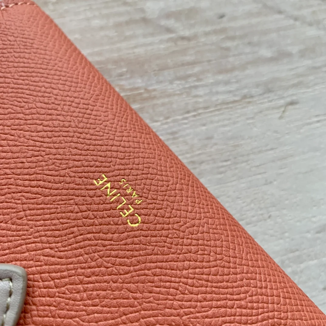 Кошелек Celine Strap из зернистой телячьей кожи - 5