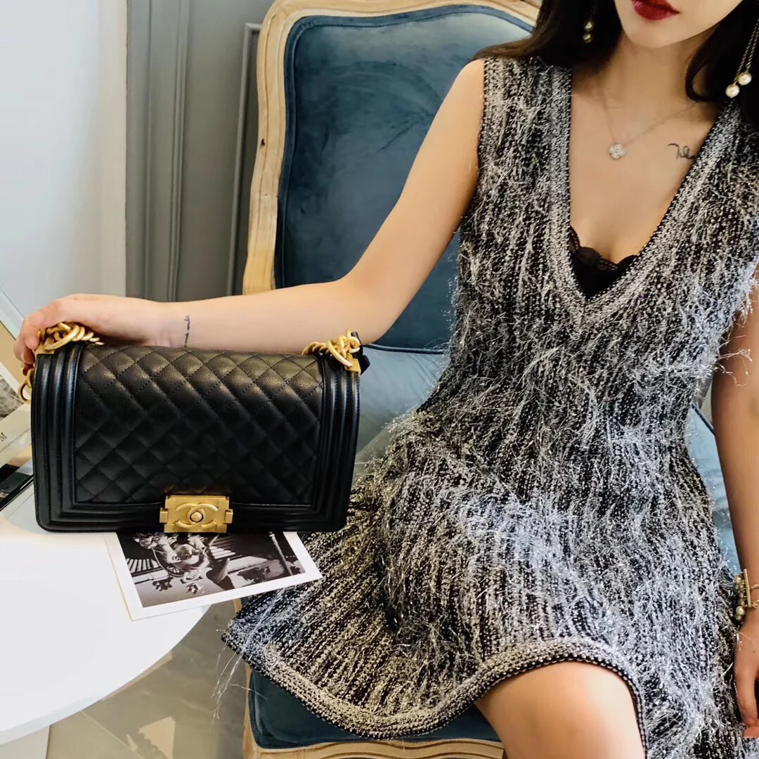 Chanel Boy 25 см - эталонный размер верха