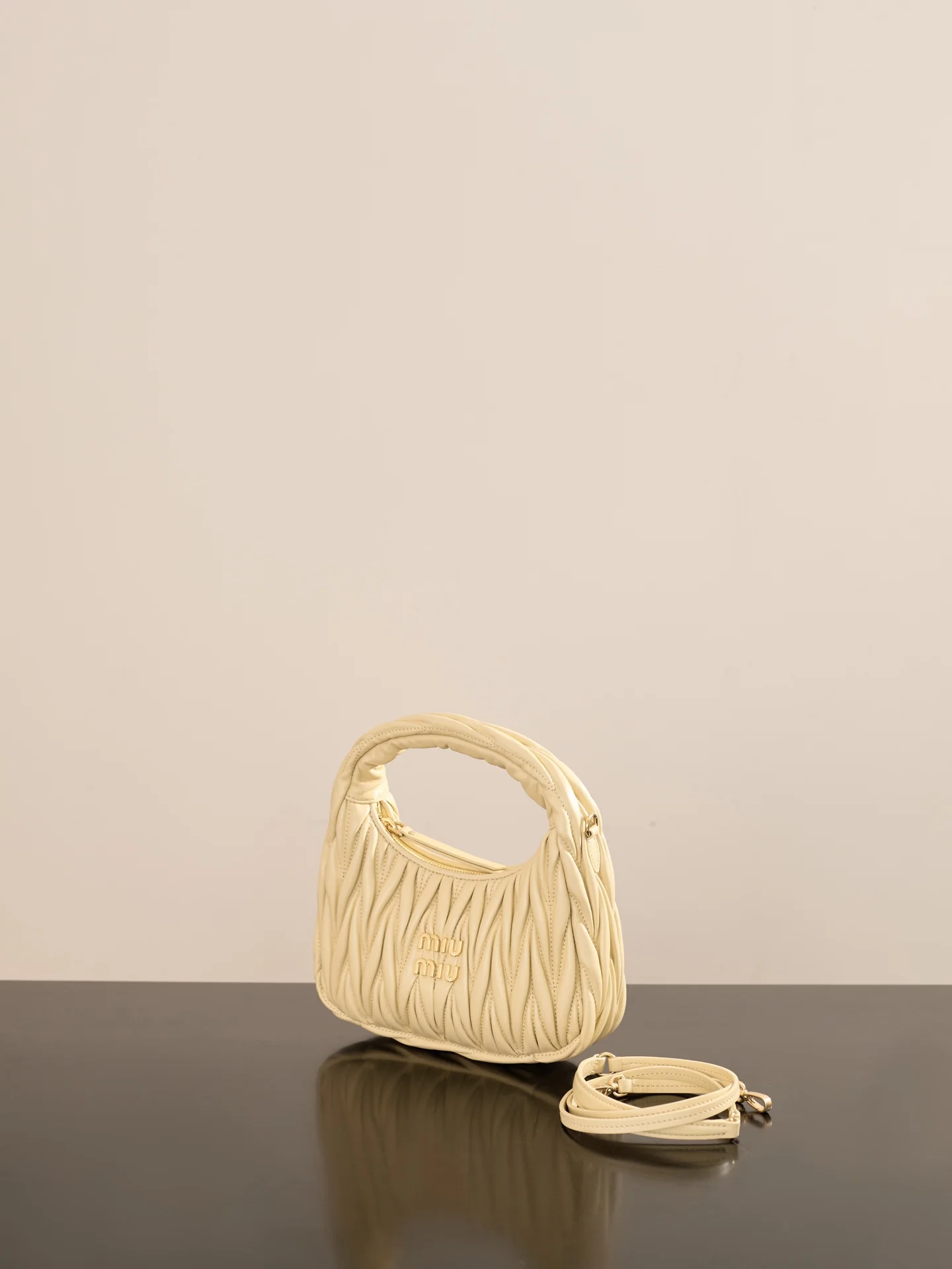 Miu Miu-5bc125m900-??????-????-Маленький-Желтый