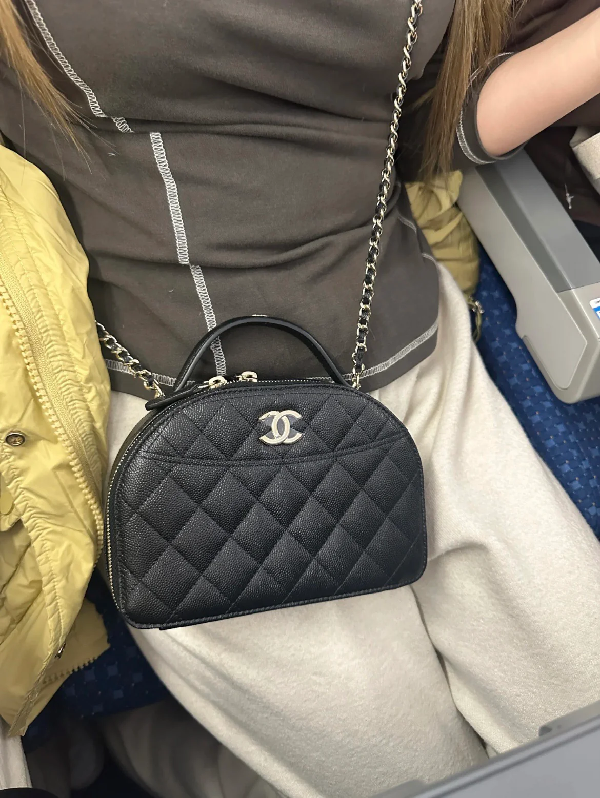 Сумка Chanel 25c Bowling Shell - черная