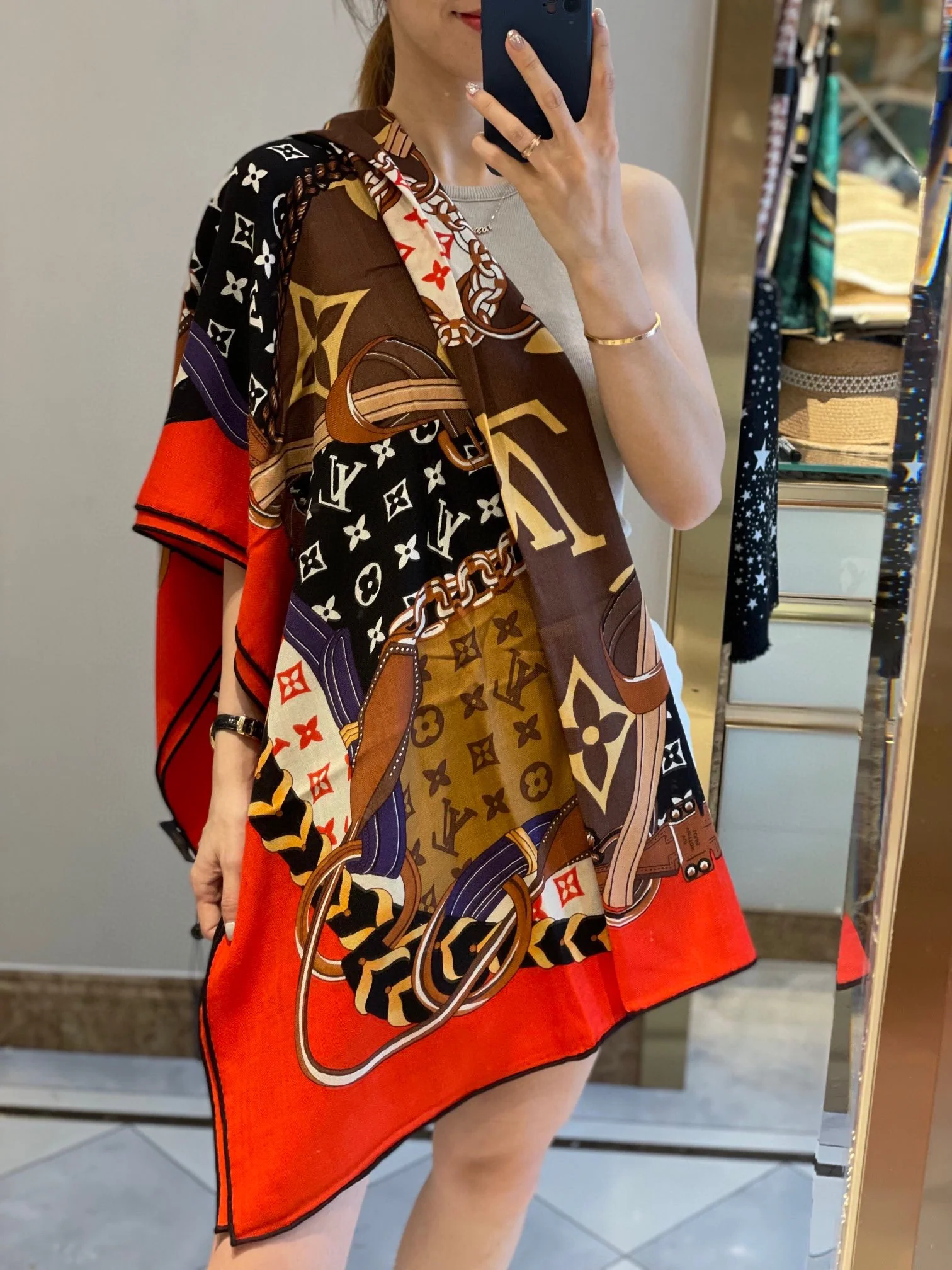 Классический квадратный шарф LV - 140 см - 70% кашемир - 30% шелк