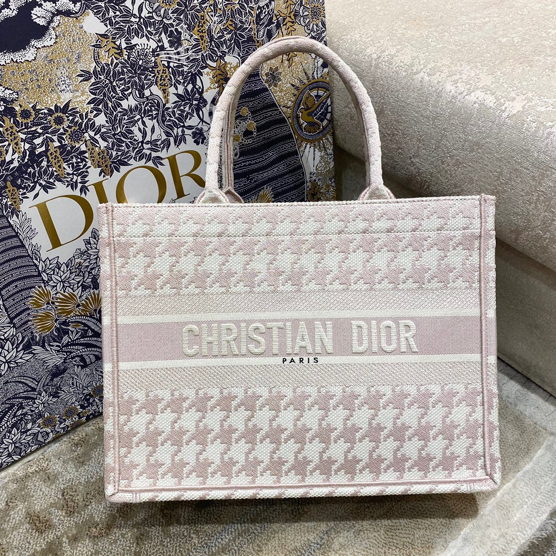 Сумка Dior Book Tote, маленький размер 36,5 см, розовая в клетку ?гусиная лапка?.