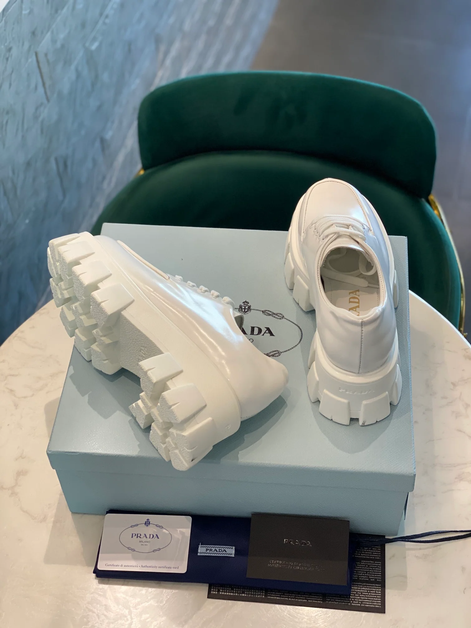 Prada - Новейшая коллекция обуви на платформе - Лоферы - 1