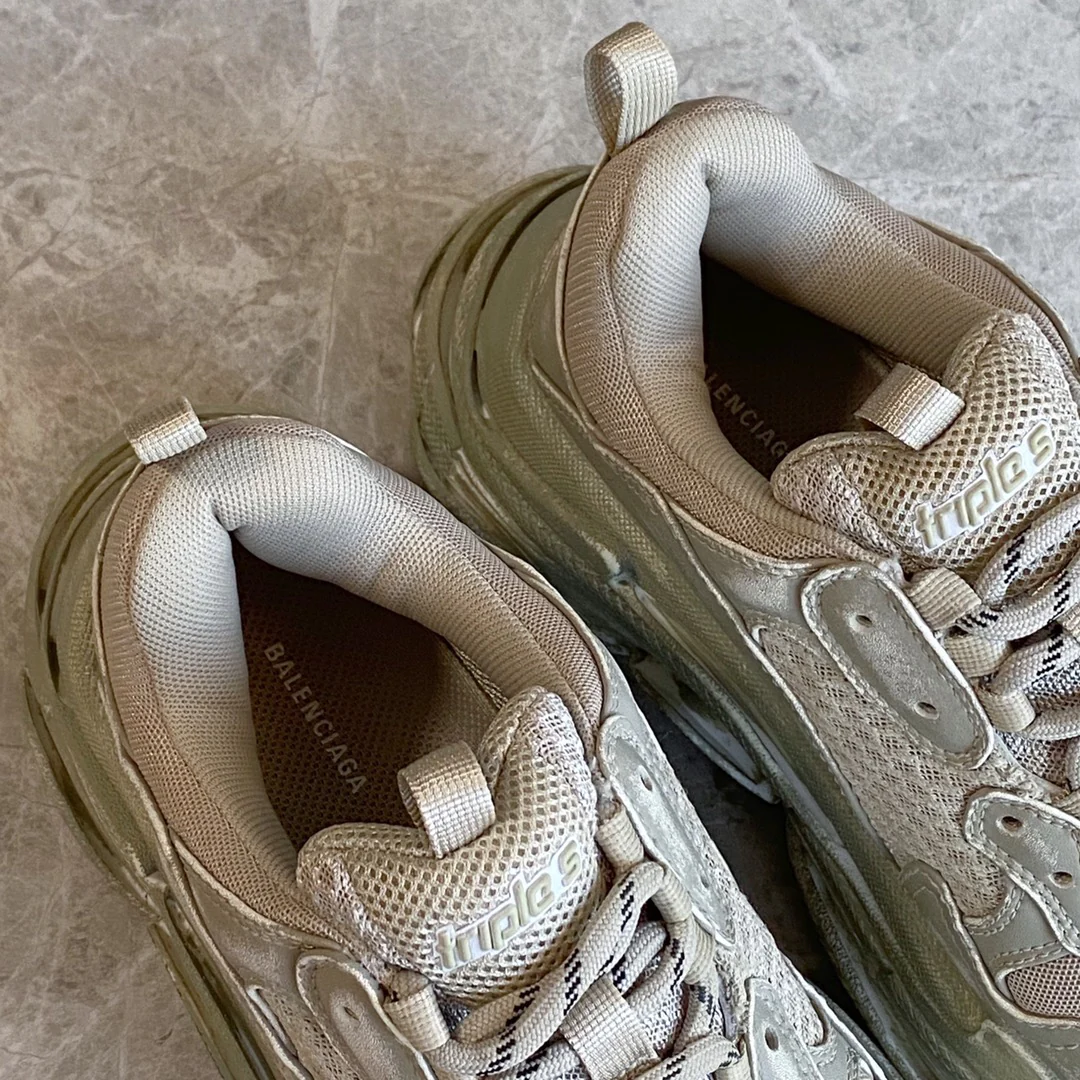 Balenciaga - Dad Shoes - 20