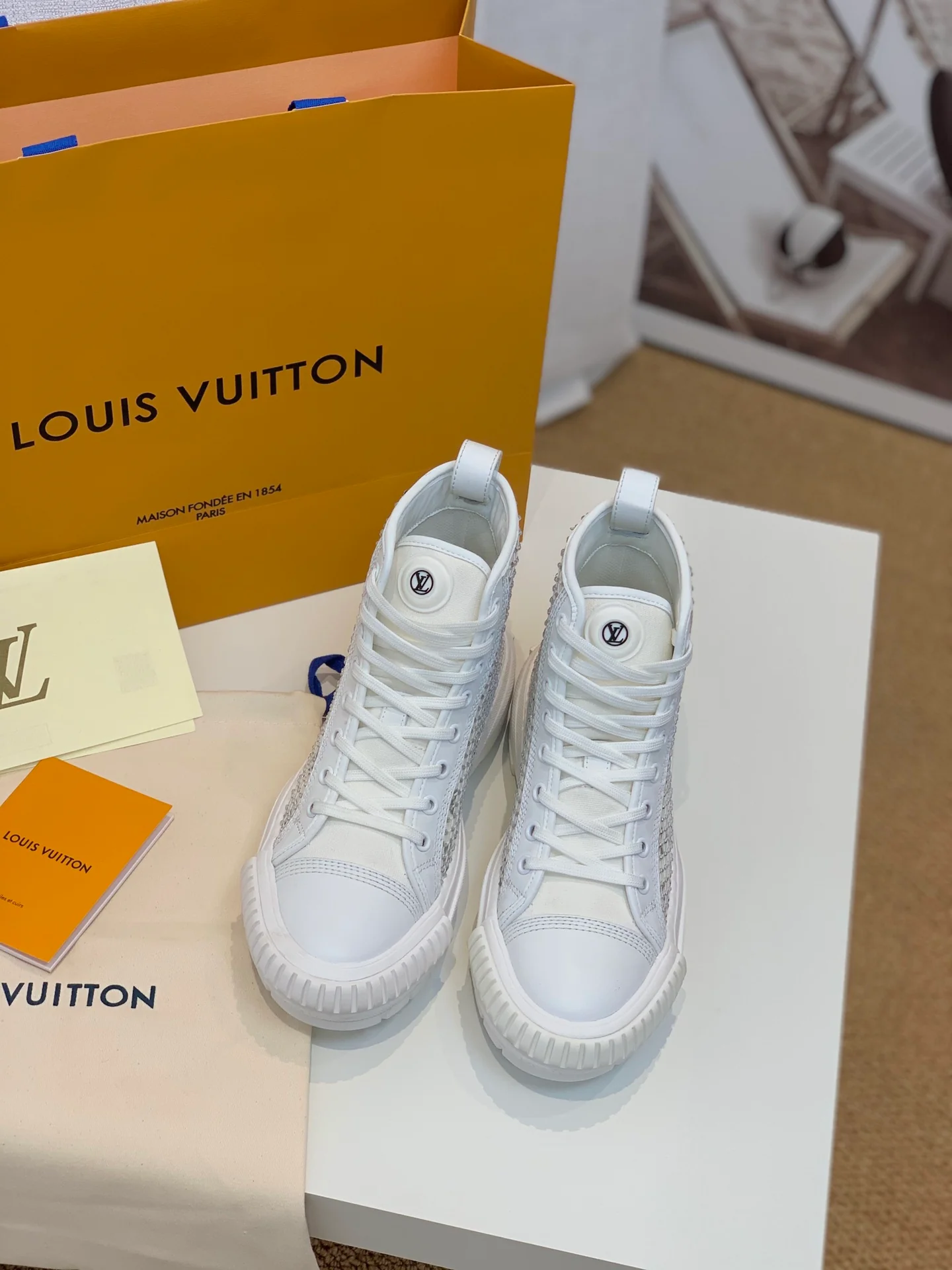 Обувь LV - LV Squad - Верх из сетчатого материала с кристаллами - Высокие повседневные туфли