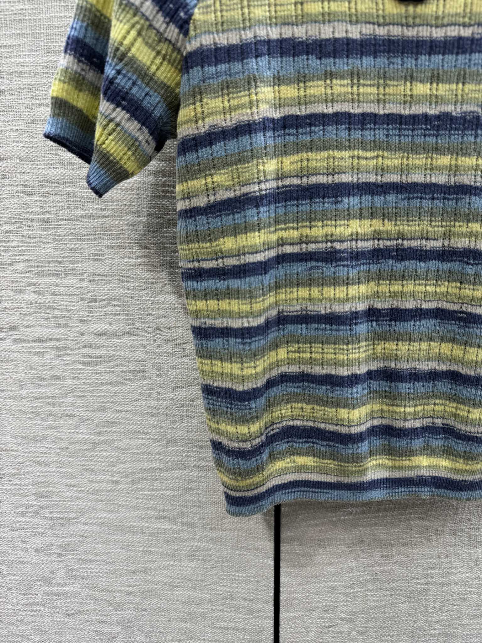 Chanel 2403 - Вязаная футболка с коротким рукавом в полоску 