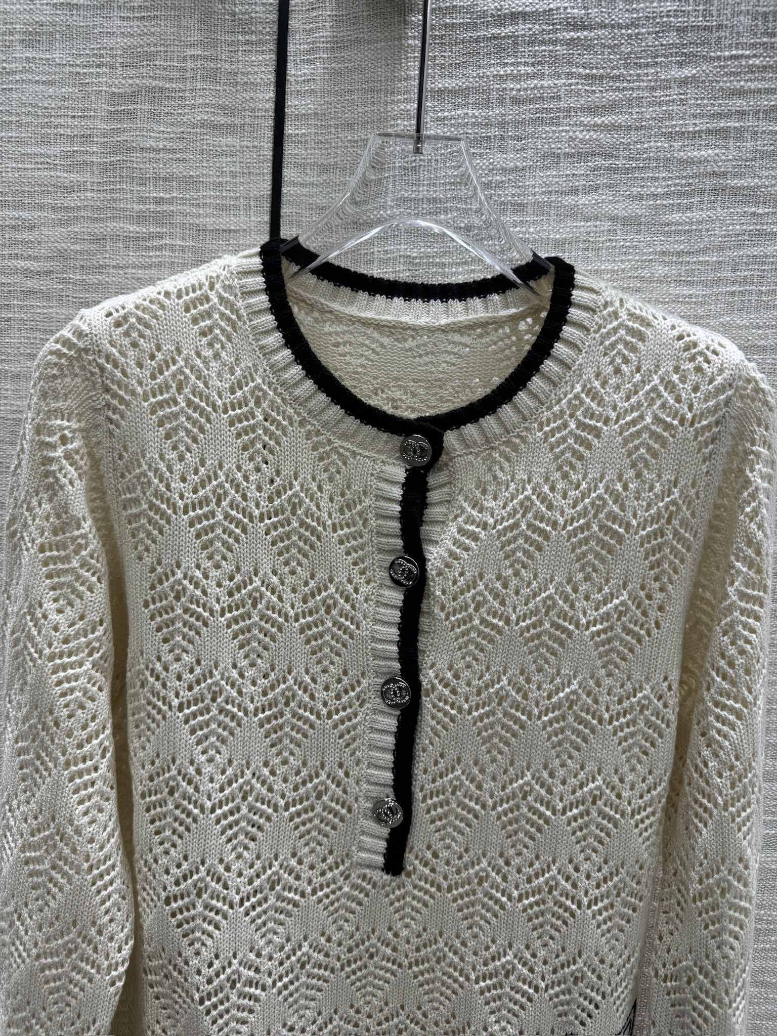 Chanel 2403 - Вязаный топ с ажурным узором