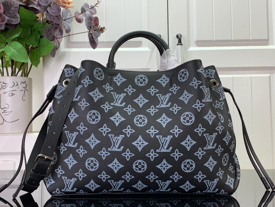 m59200-LV-bella-tote-handbag
