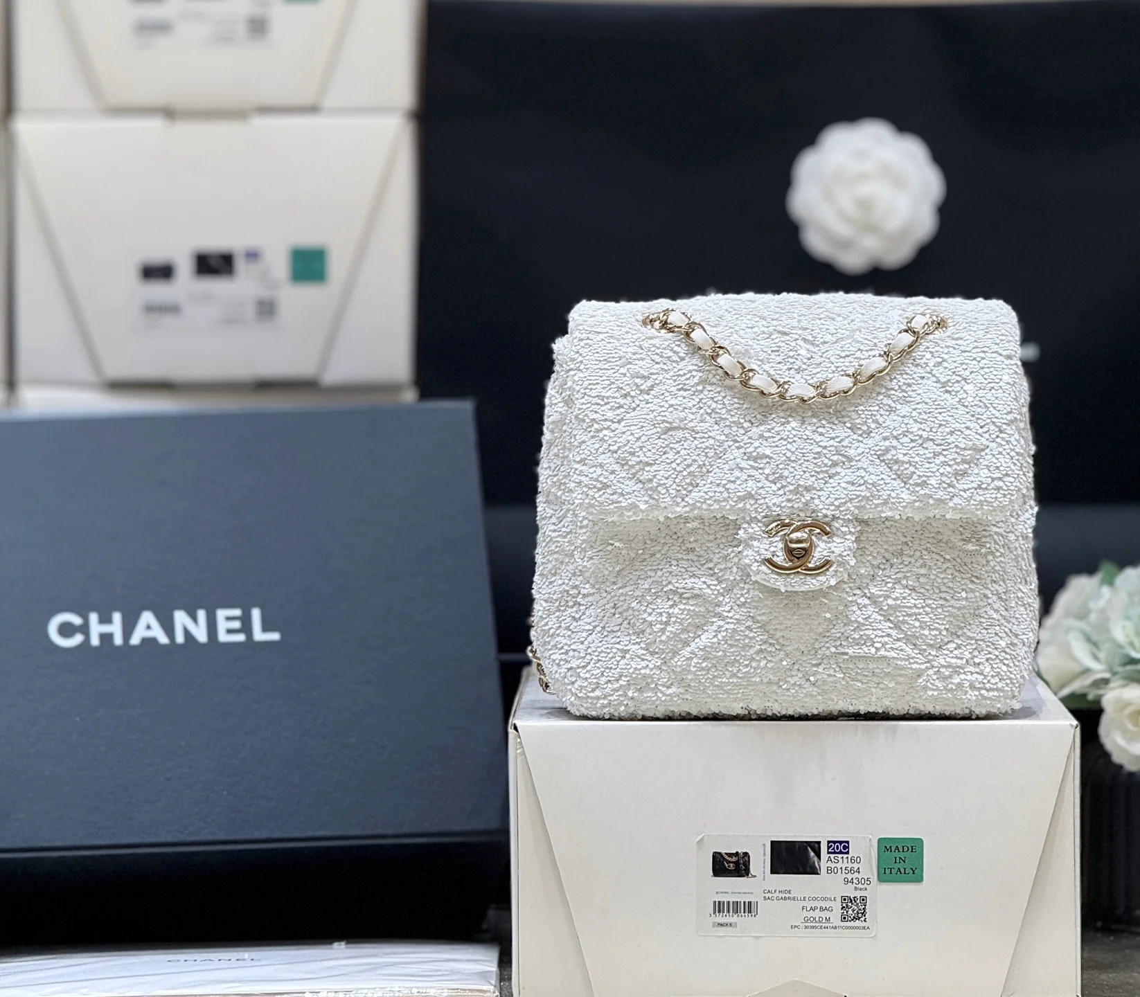 Предварительный показ осенне-зимней коллекции Chanel 25b - Двойной рюкзак с пайетками - Белый