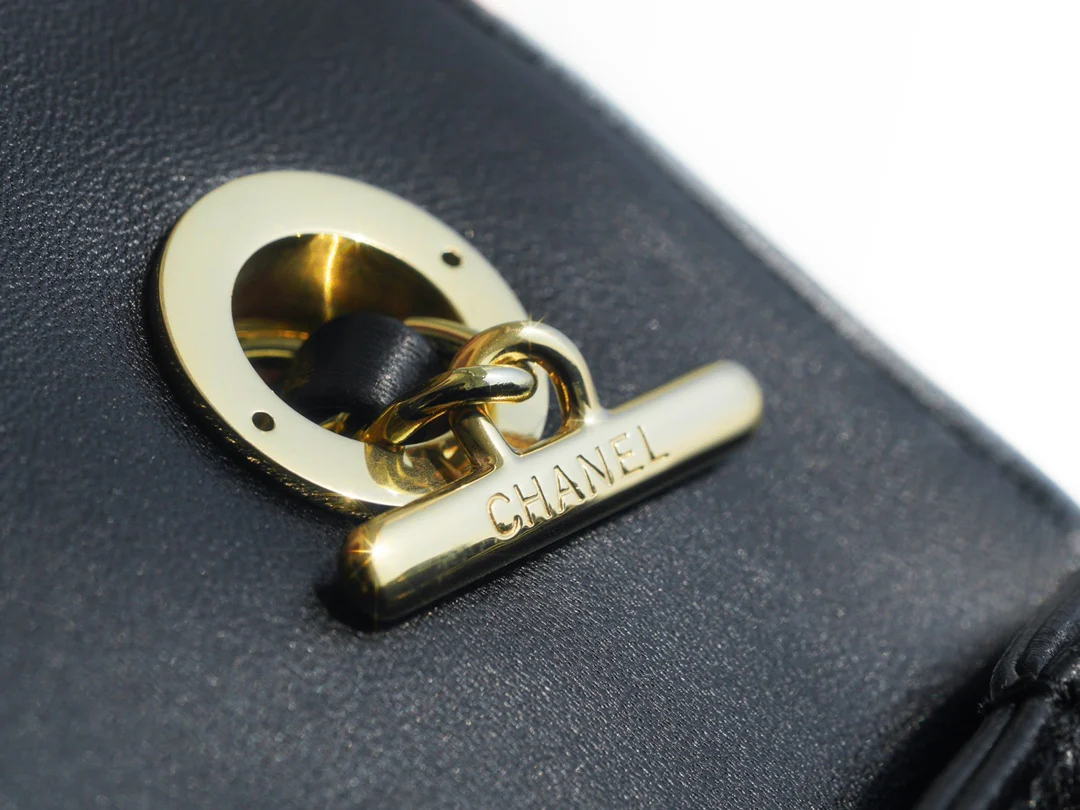 Chanel Trendy CC V Classic Black - 25cm