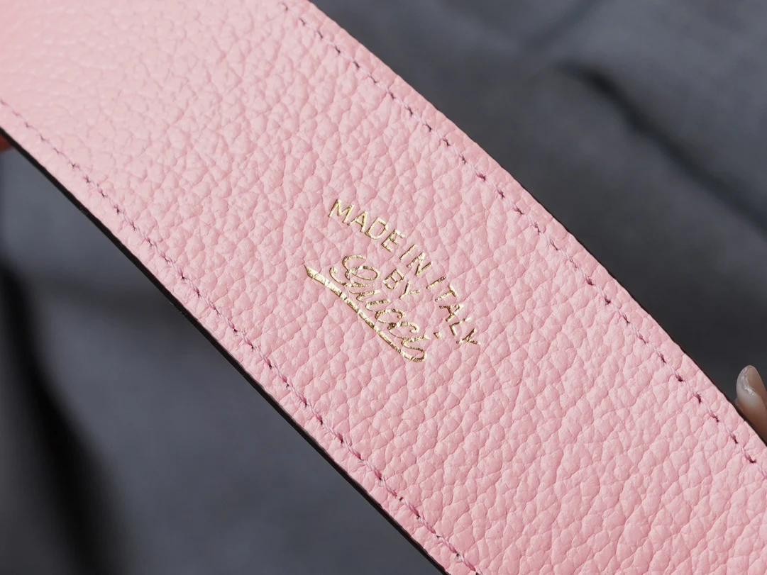 Сумка через плечо из коллекции Gucci Aphrodite - Розовая