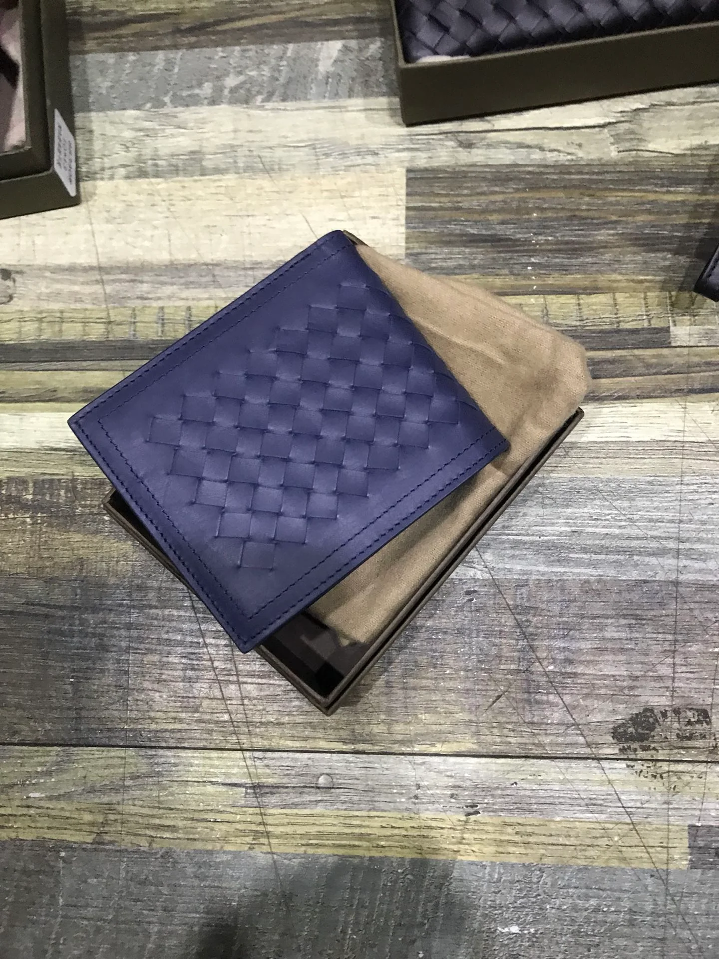 BV 短夹-意大利原厂胎牛皮