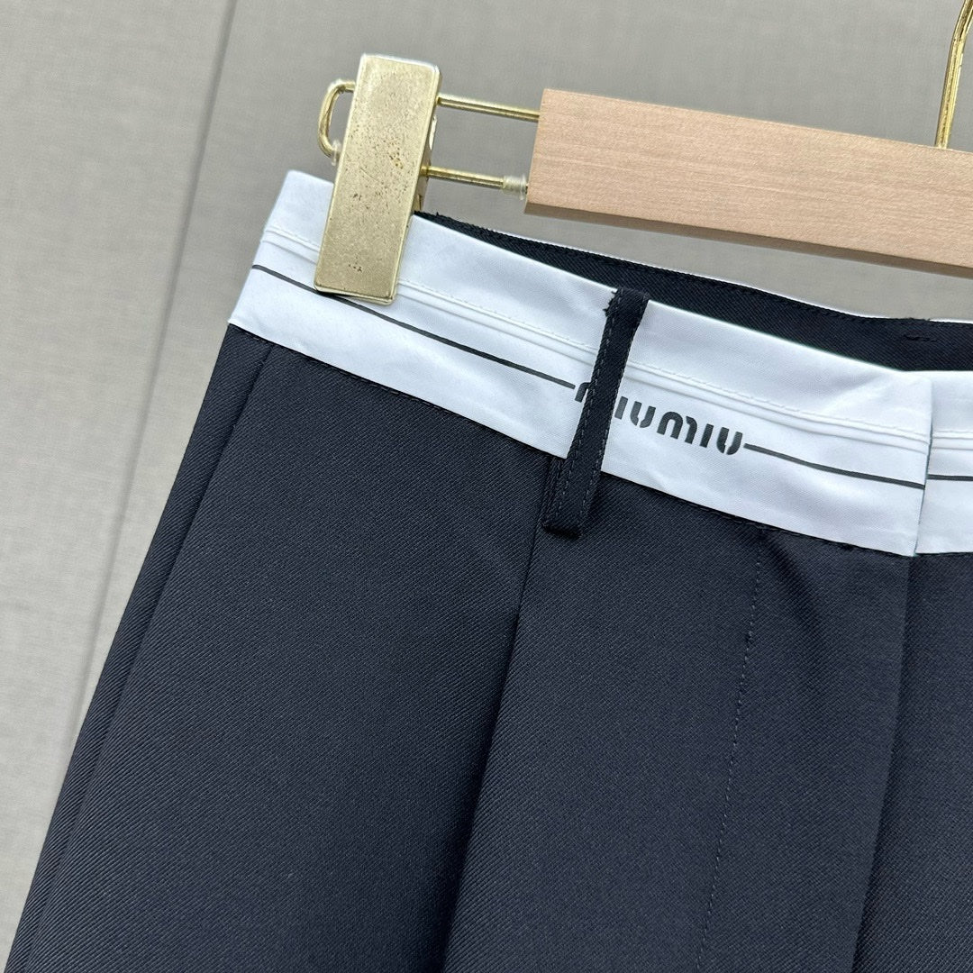 Miu Miu - 2404 - Широкие брюки с жаккардовым узором в виде букв - Черные