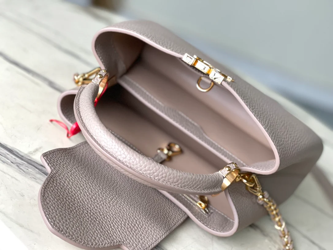 m23083-LV-capucines-bb-small-handbag-crossbody-elephant gray