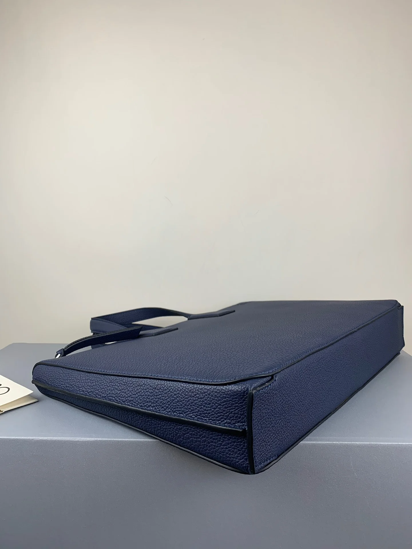 Loewe-goya-simple-briefcase