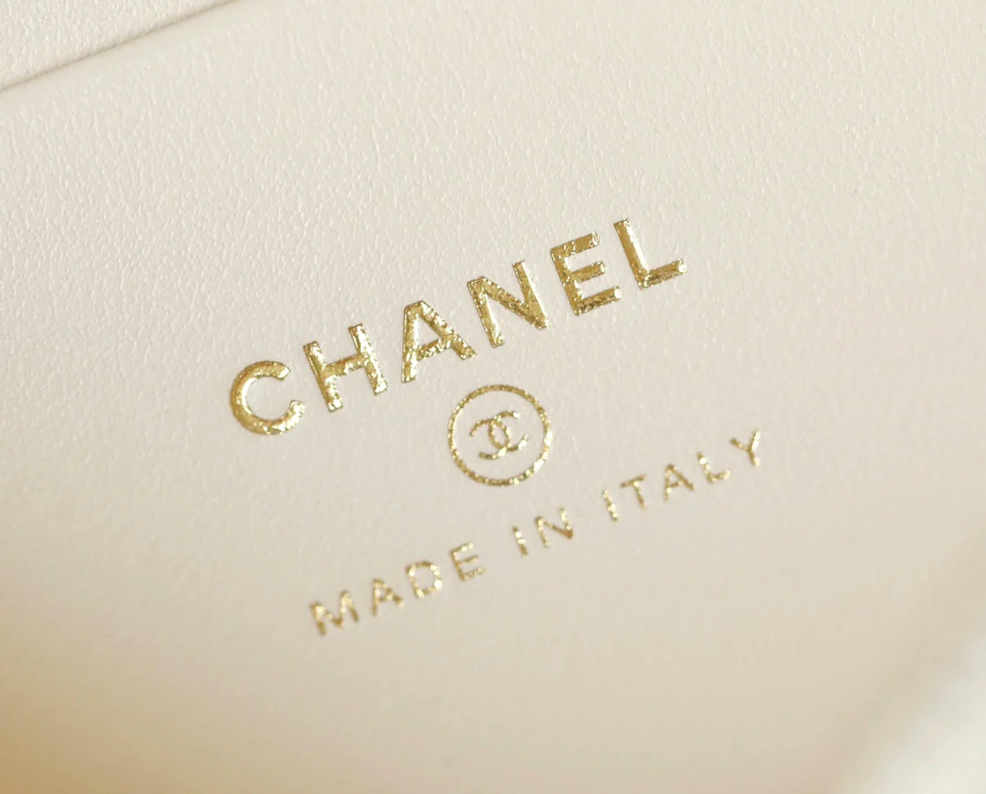 Chanel - Длинный клатч-коробочка - Белый