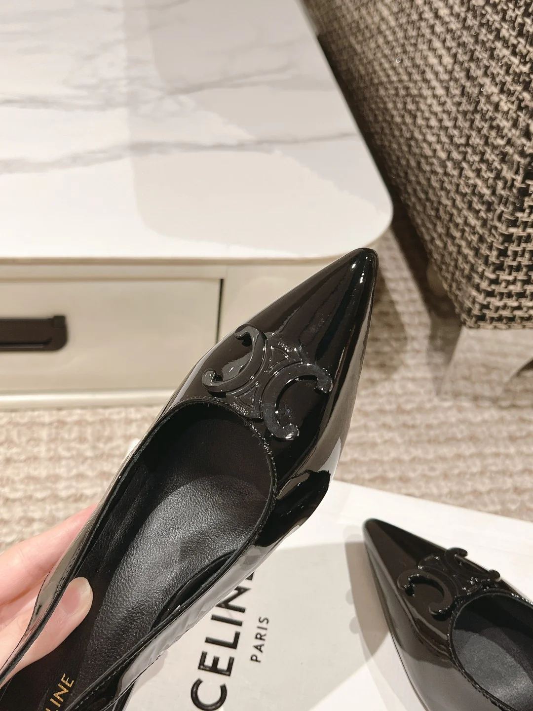 Сандалии на высоком каблуке Celine 2024 - черные