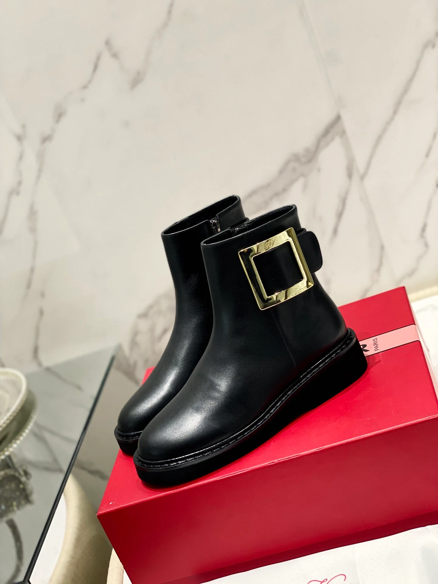 Ботинки RV Shoes - кожаные ботильоны 2024 года - черные