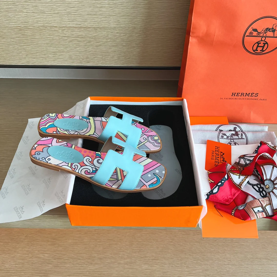 Классические тапочки Hermes H — улучшенная упаковка — светло-голубой